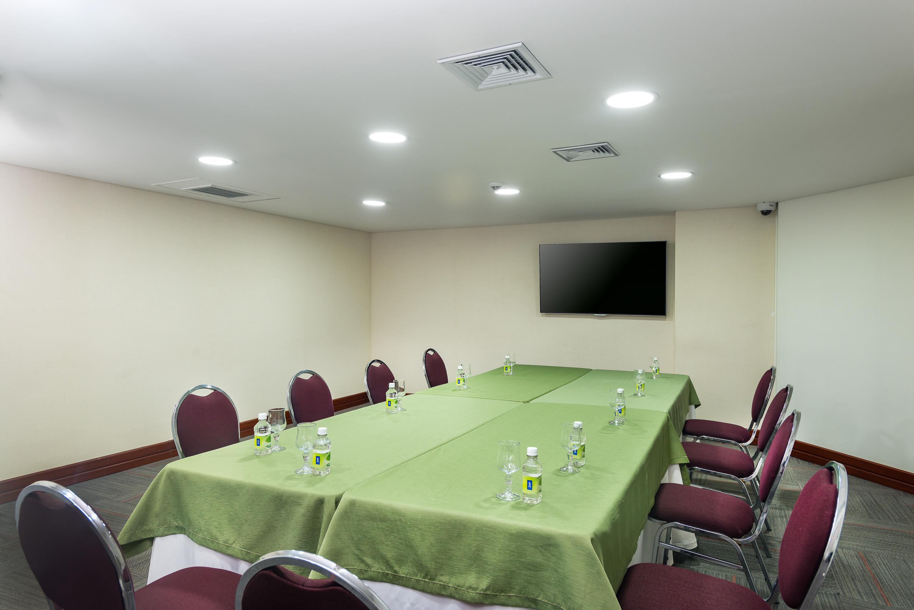 布卡拉曼加丹恩卡尔顿酒店 外观 照片 Meeting room