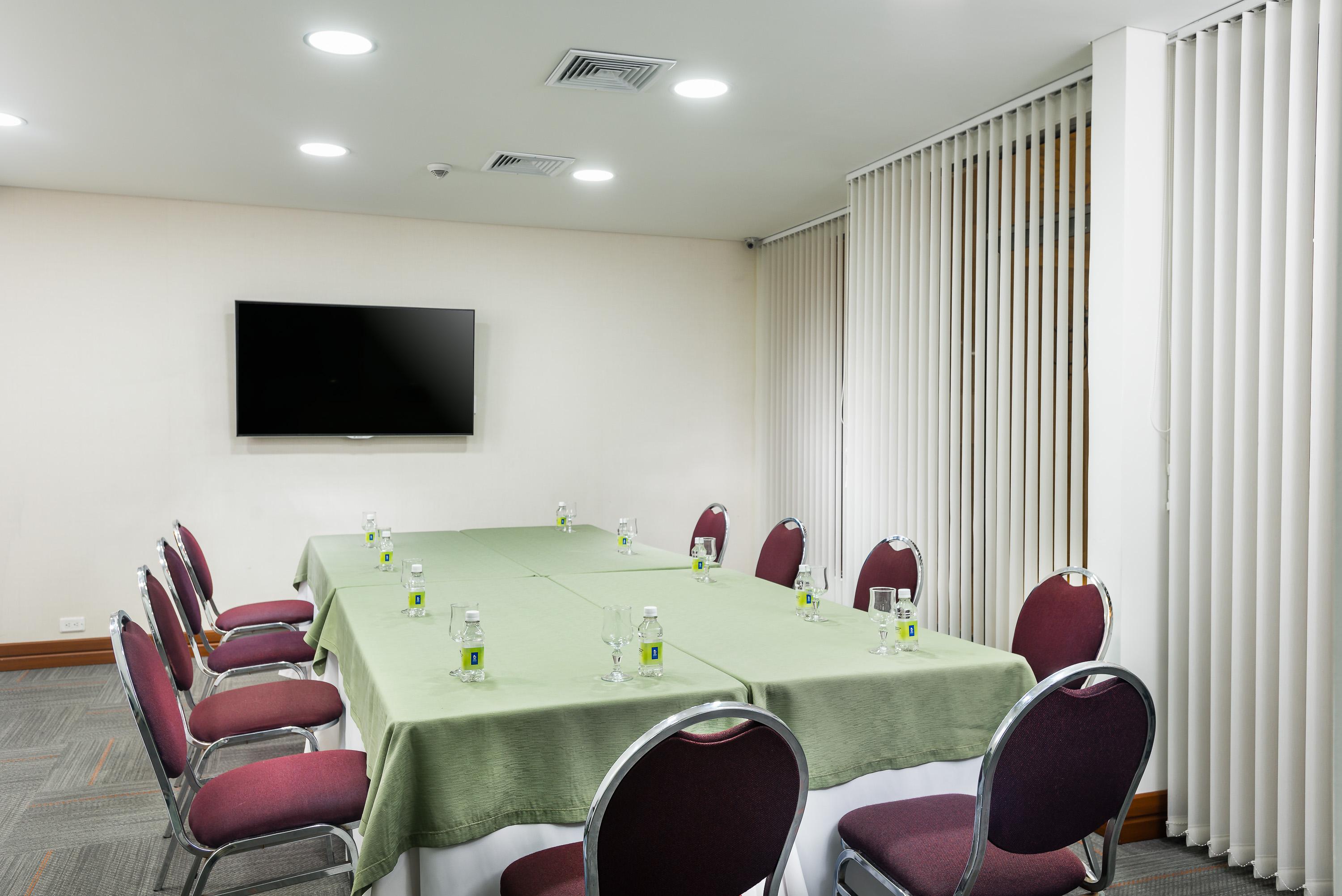 布卡拉曼加丹恩卡尔顿酒店 外观 照片 Meeting room