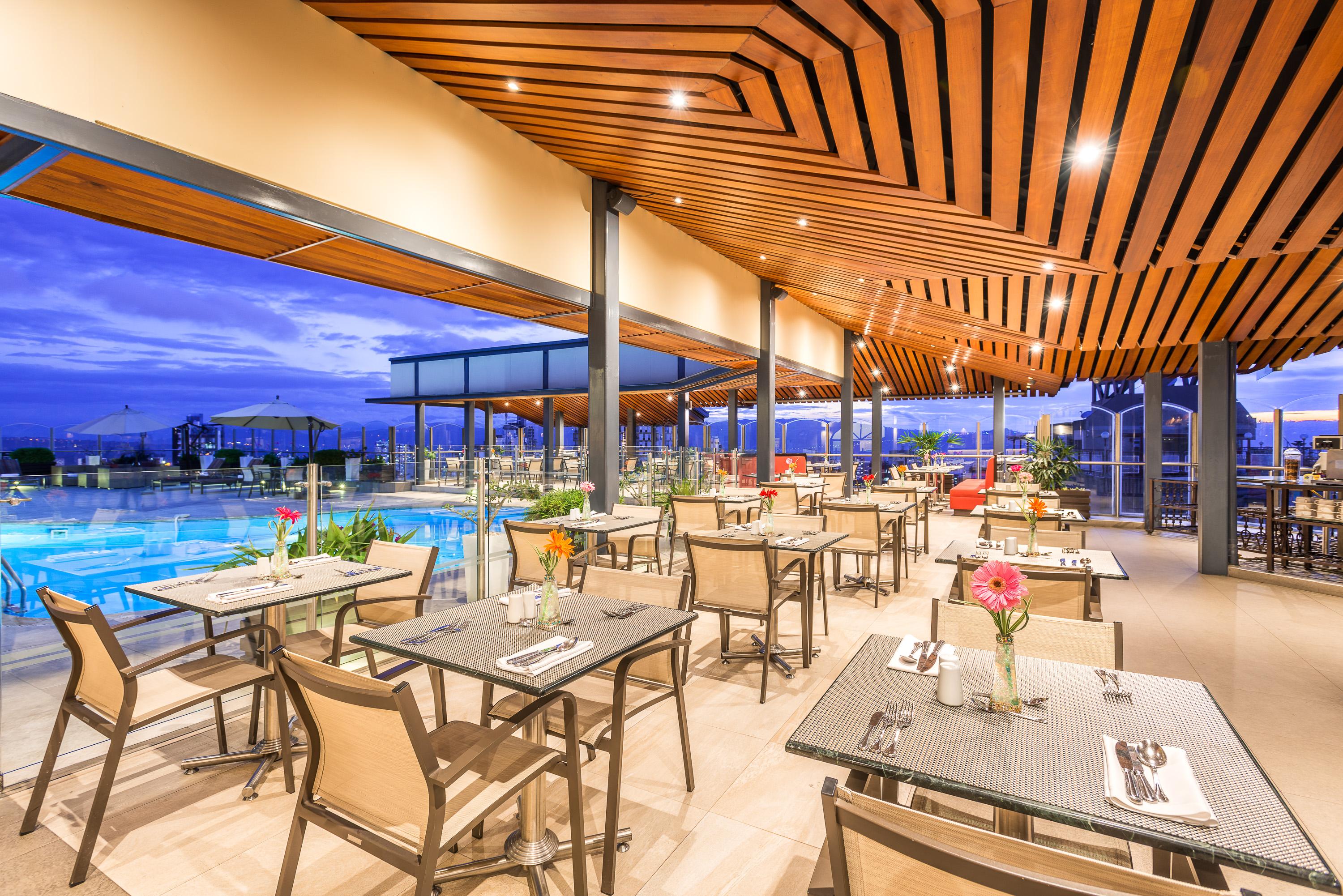 布卡拉曼加丹恩卡尔顿酒店 外观 照片 The Deck