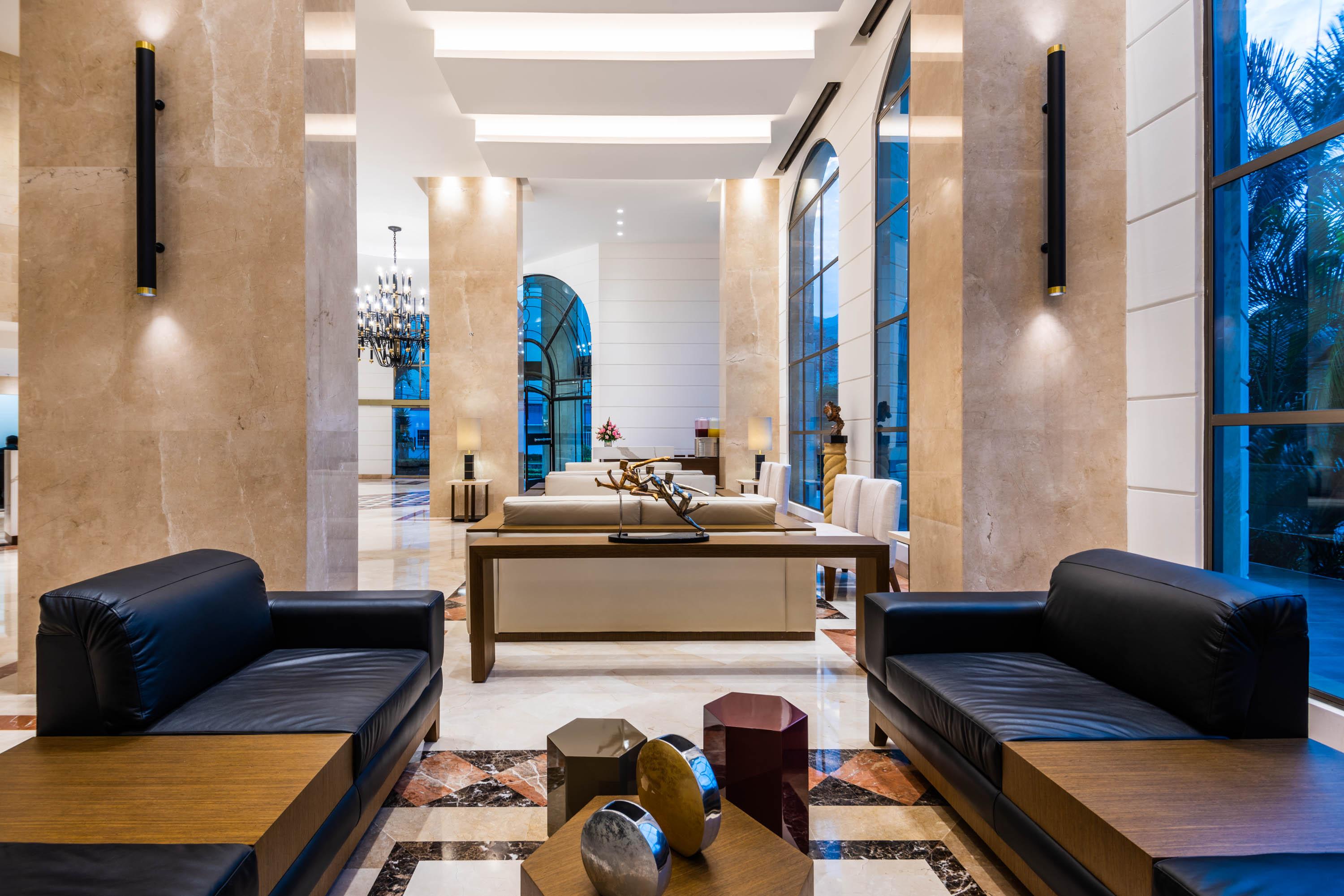 布卡拉曼加丹恩卡尔顿酒店 外观 照片 Lobby