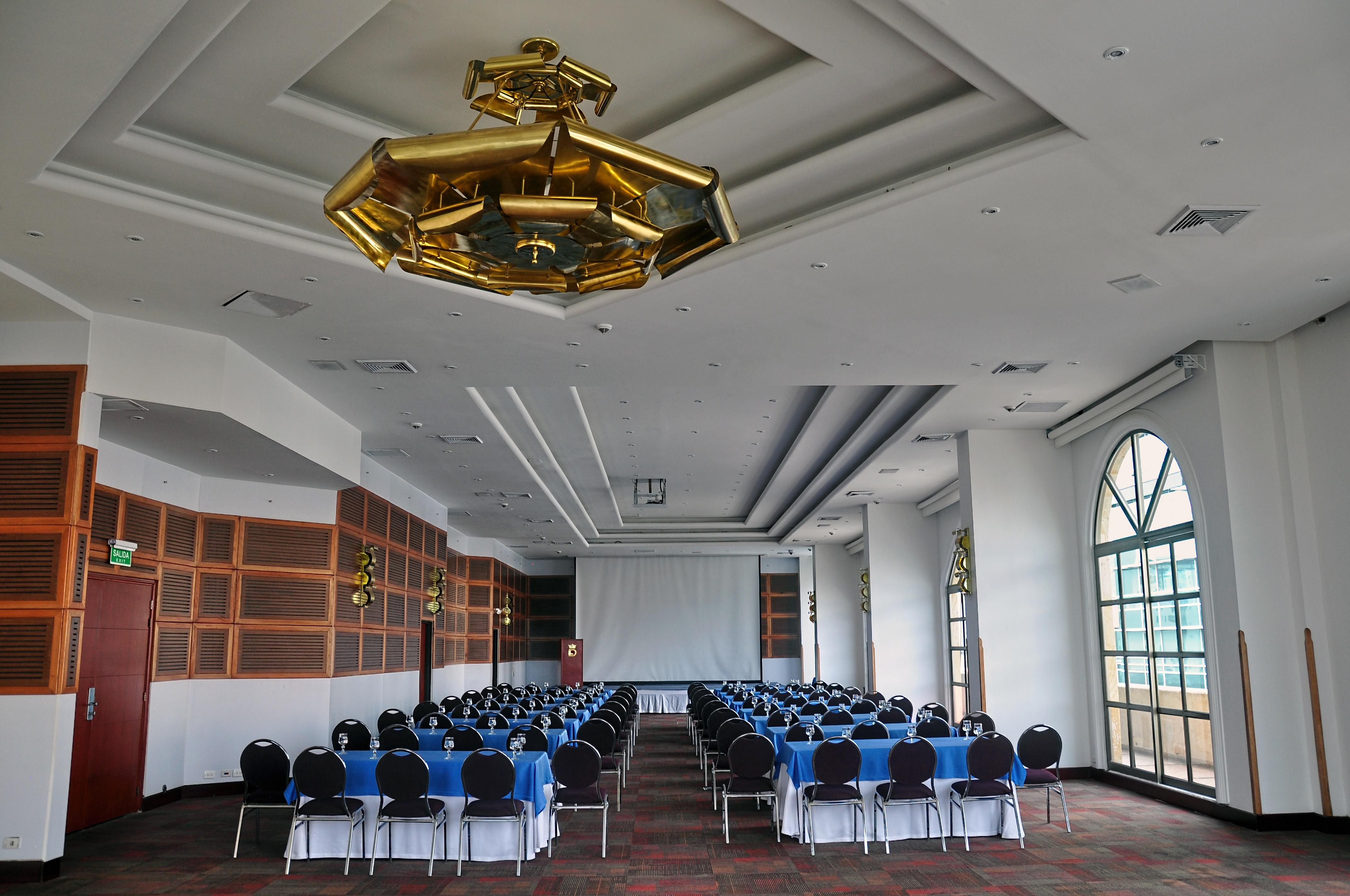布卡拉曼加丹恩卡尔顿酒店 外观 照片 The 10th floor of the hotel